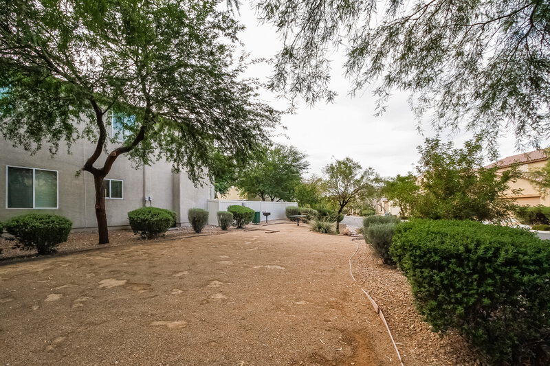 2,020/Mo, 7416 Emerald Glow St Las Vegas, NV 89123 Exterior View 2