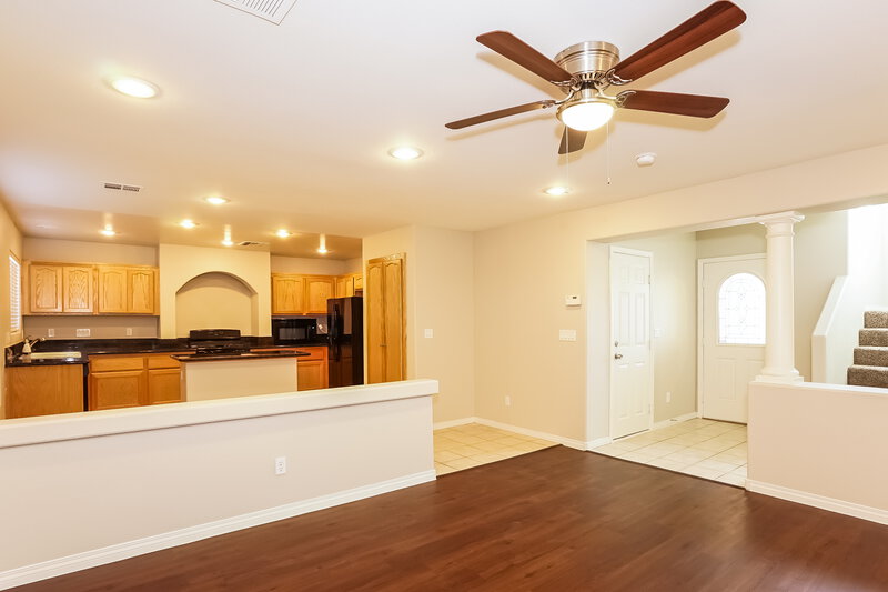 1,995/Mo, 7421 Catmint St Las Vegas, NV 89113 Living Room View 4