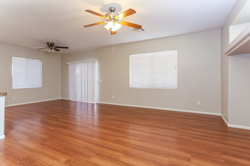 2,385/Mo, 9128 Black Elk Ave Las Vegas, NV 89143 Living Dining Room View