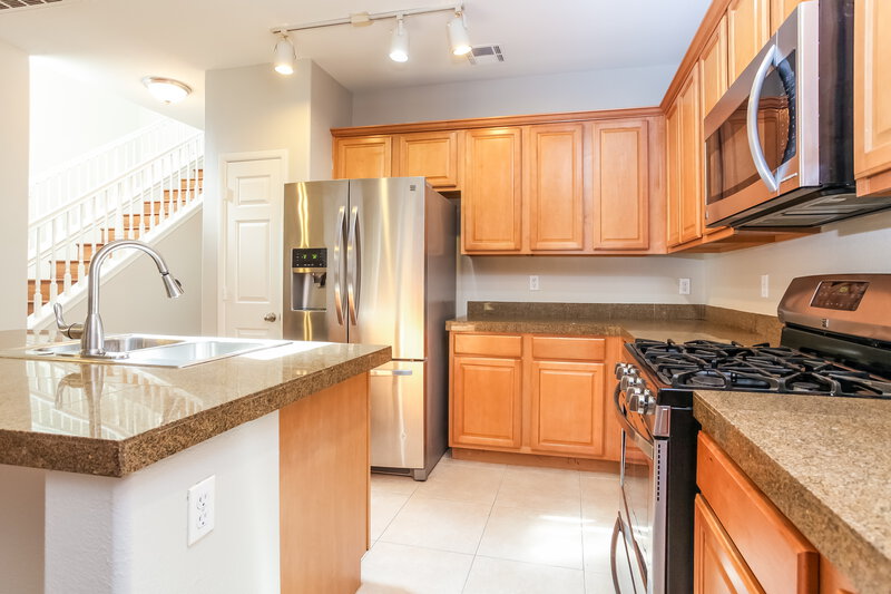 2,385/Mo, 9128 Black Elk Ave Las Vegas, NV 89143 Kitchen View