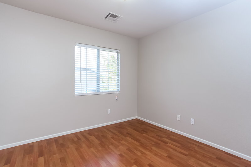 2,385/Mo, 9128 Black Elk Ave Las Vegas, NV 89143 Bedroom View 4