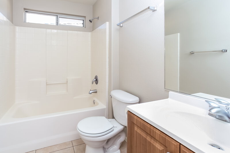 2,385/Mo, 9128 Black Elk Ave Las Vegas, NV 89143 Bathroom View