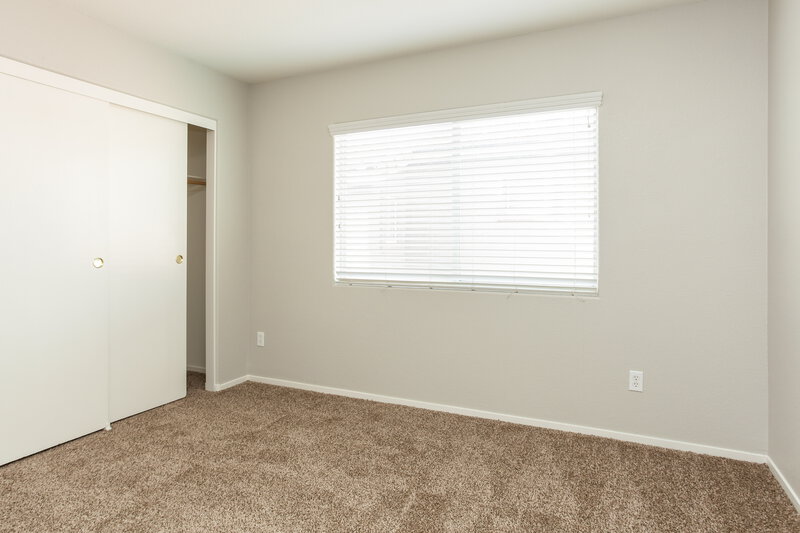 3,040/Mo, 3853 Hollycroft Dr North Las Vegas, NV 89081 Bedroom View 2