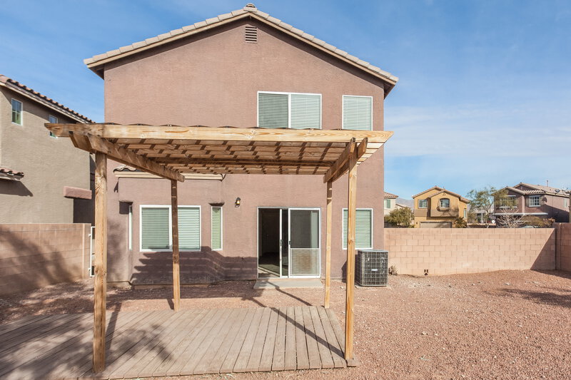 3,040/Mo, 3853 Hollycroft Dr North Las Vegas, NV 89081 Rear View