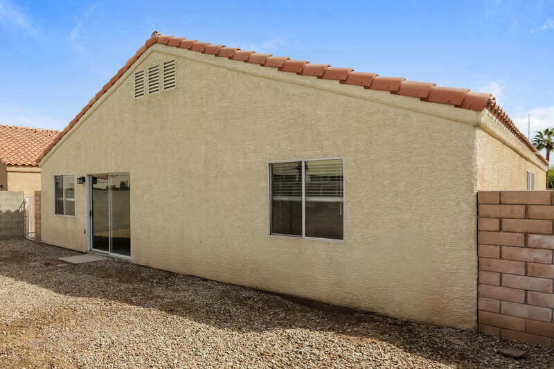 1,940/Mo, 841 Tollbrook Way Henderson, NV 89011 Rear View