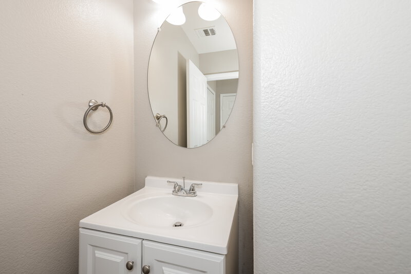 2,220/Mo, 9575 Bachelors Fortune St Las Vegas, NV 89178 Bathroom View