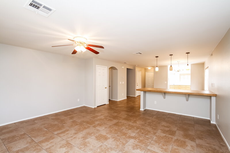 2,350/Mo, 1110 Monarch Mystic Ave North Las Vegas, NV 89081 Living Room View