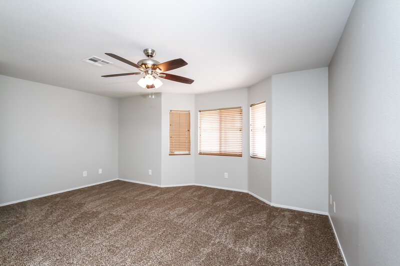 2,350/Mo, 1110 Monarch Mystic Ave North Las Vegas, NV 89081 Master Bedroom View