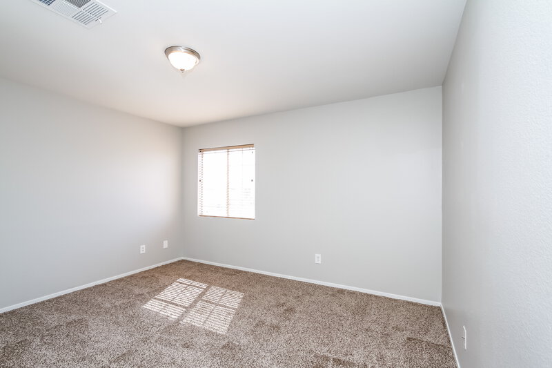 2,350/Mo, 1110 Monarch Mystic Ave North Las Vegas, NV 89081 Bedroom View