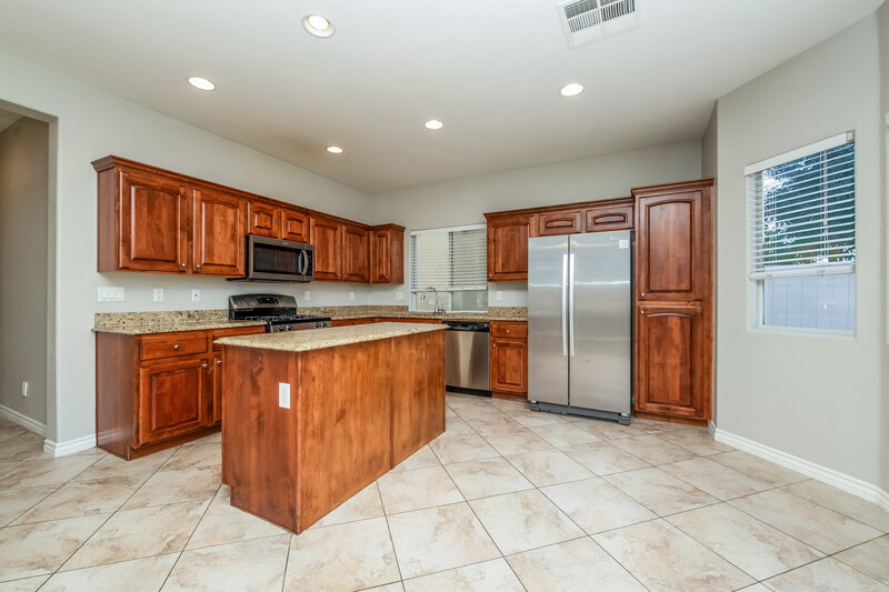2,030/Mo, 516 Bruny Island Ave North Las Vegas, NV 89081 Kitchen View