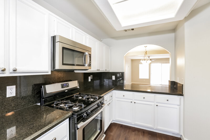 2,055/Mo, 9027 Hollow Green Dr Las Vegas, NV 89129 Misc View 5