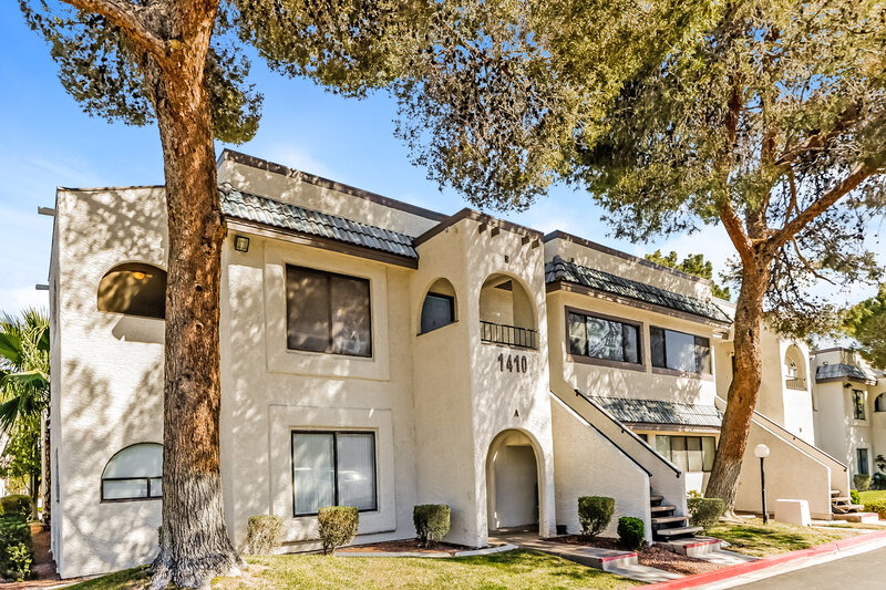 1,475/Mo, 1410 Santa Margarita St Unit E Las Vegas, NV 89146 Misc View