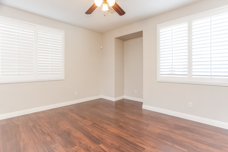 2,285/Mo, 4509 Dagnar Ct North Las Vegas, NV 89031 Dining Room View