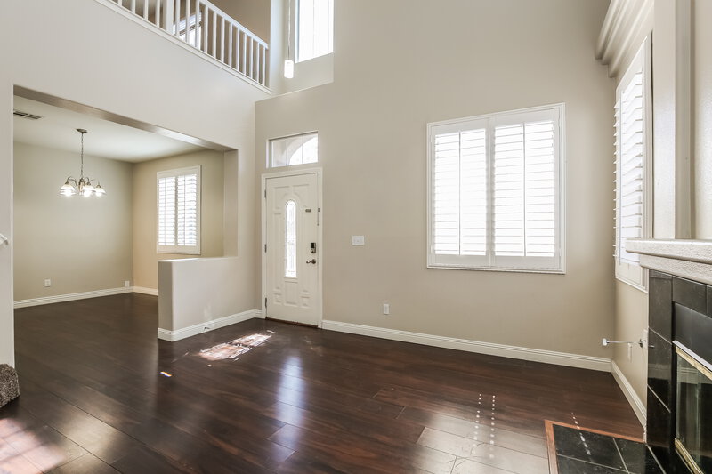 2,230/Mo, 4509 Dagnar Ct North Las Vegas, NV 89031 Living Room View
