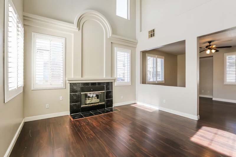 2,230/Mo, 4509 Dagnar Ct North Las Vegas, NV 89031 Living Room View 2