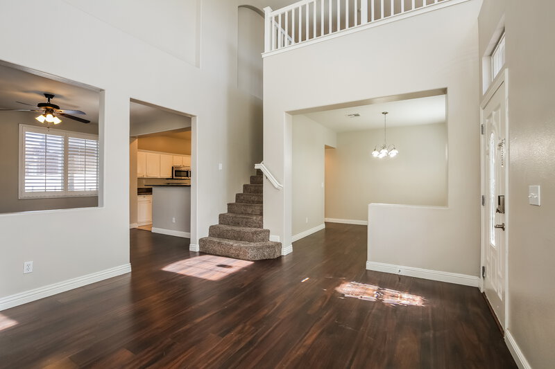 2,230/Mo, 4509 Dagnar Ct North Las Vegas, NV 89031 Living Room View 3