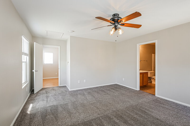 2,070/Mo, 8408 Warthen Meadows St Las Vegas, NV 89131 Main Bedroom View 2