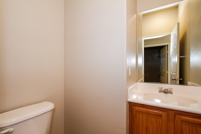 1,890/Mo, 5329 Dawn Break Canyon St North Las Vegas, NV 89031 Bathroom View
