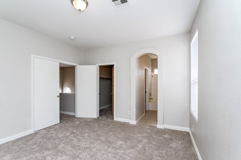 1,930/Mo, 4609 Grand Rock Dr North Las Vegas, NV 89081 Master Bedroom View 2