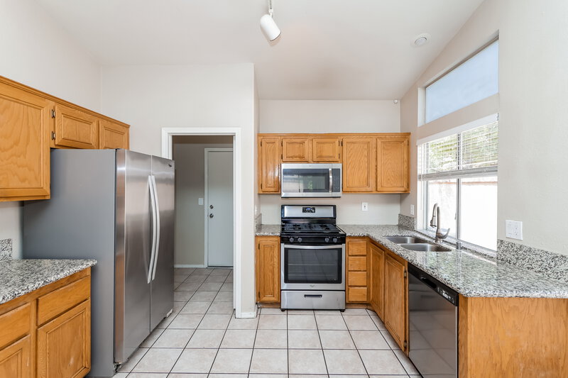 0/Mo, 5904 Red Umber Ave Las Vegas, NV 89130 Kitchen View