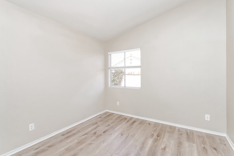 0/Mo, 5904 Red Umber Ave Las Vegas, NV 89130 Bedroom View 2