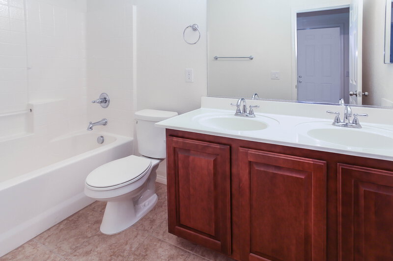 2,195/Mo, 7924 Kelburn Hill St Las Vegas, NV 89131 Bathroom View