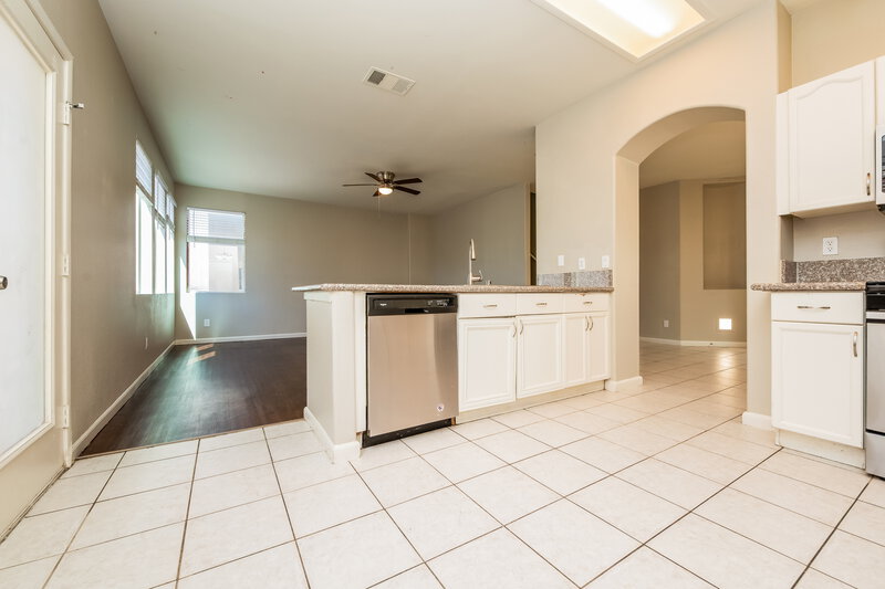2,385/Mo, 7637 Donald Nelson Ave Las Vegas, NV 89131 Kitchen View 2
