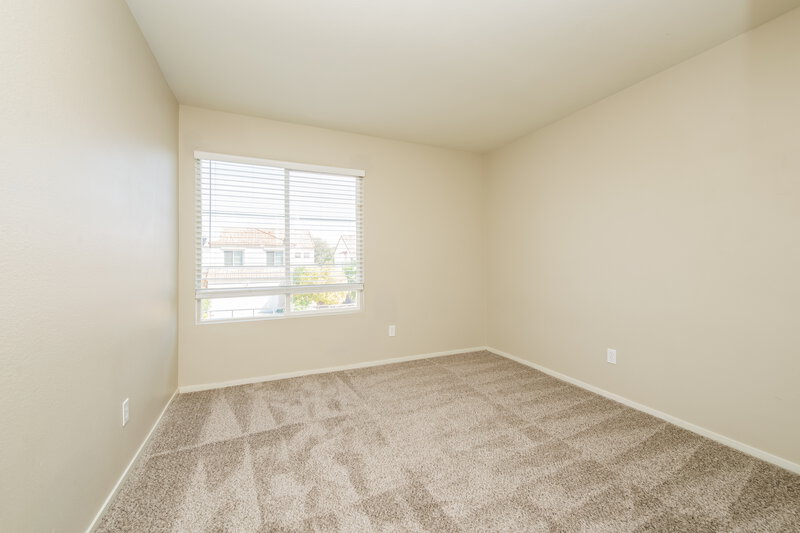 2,385/Mo, 7637 Donald Nelson Ave Las Vegas, NV 89131 Bedroom View 3