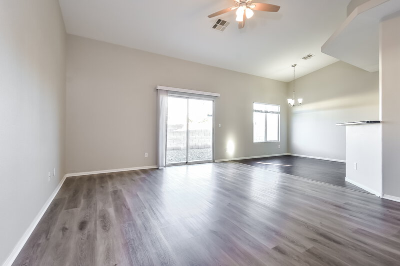 1,960/Mo, 4310 Scarlet Vista Ct North Las Vegas, NV 89031 Living Room View 2