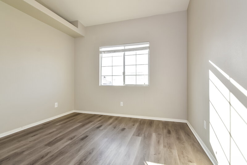 1,960/Mo, 4310 Scarlet Vista Ct North Las Vegas, NV 89031 Bedroom View 2
