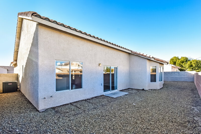 1,960/Mo, 4310 Scarlet Vista Ct North Las Vegas, NV 89031 Rear View 2