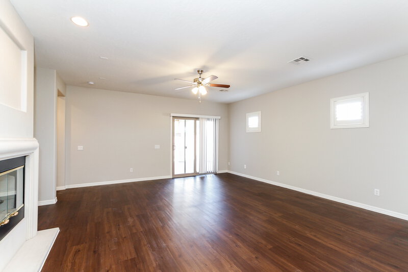 2,345/Mo, 3923 Shetland Pony St Las Vegas, NV 89122 Living Room View