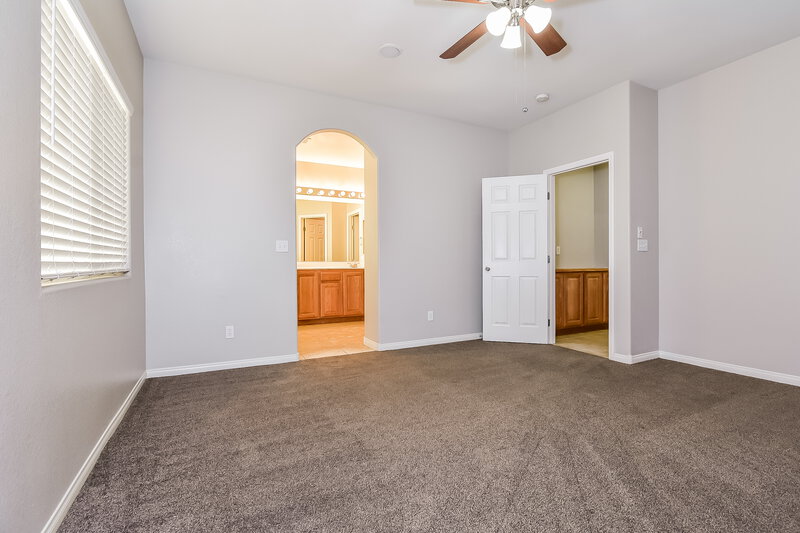 1,865/Mo, 3932 Fragrant Jasmine Ave North Las Vegas, NV 89081 Main Bedroom View 2