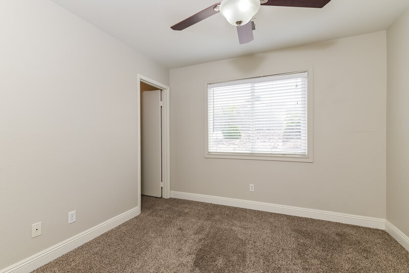 1,995/Mo, 445 Opal Dr Henderson, NV 89015 Bedroom View 2