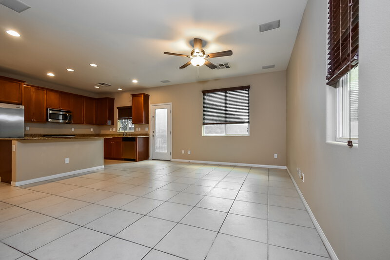 2,000/Mo, 10549 Seasonable Dr Las Vegas, NV 89129 Living Room View