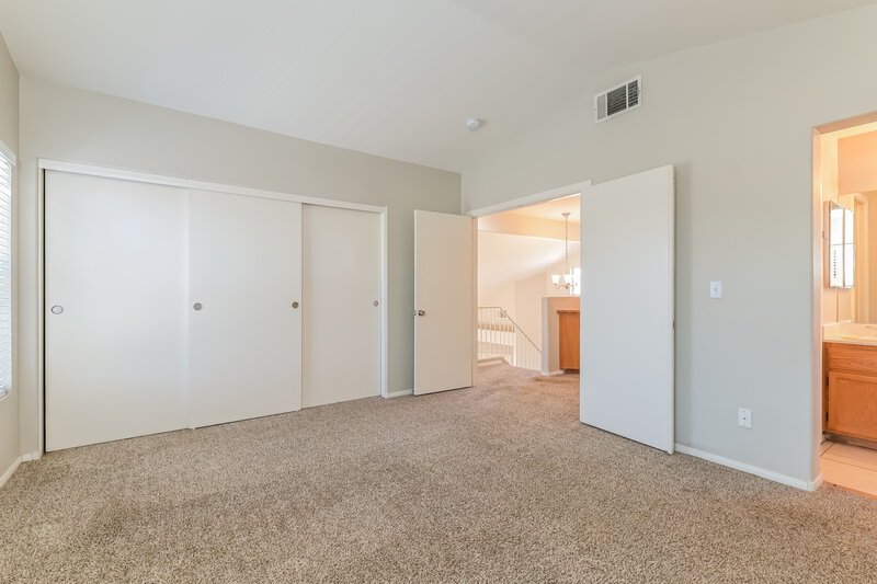 2,075/Mo, 2642 Ridgewater Cir Henderson, NV 89074 Main Bedroom View 2
