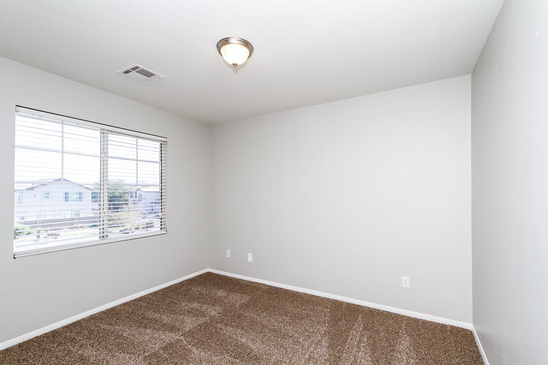 2,190/Mo, 5309 Santa Fe Heights St North Las Vegas, NV 89081 Misc View 9