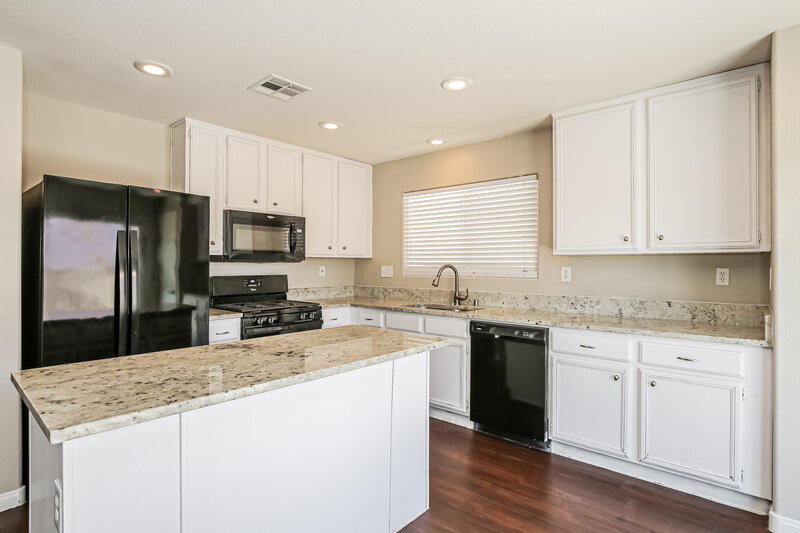 2,325/Mo, 3958 Russet Plains St Las Vegas, NV 89129 Kitchen View