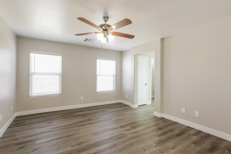 2,075/Mo, 5945 Tamarack Lodge Ln North Las Vegas, NV 89081 Main Bedroom View 2