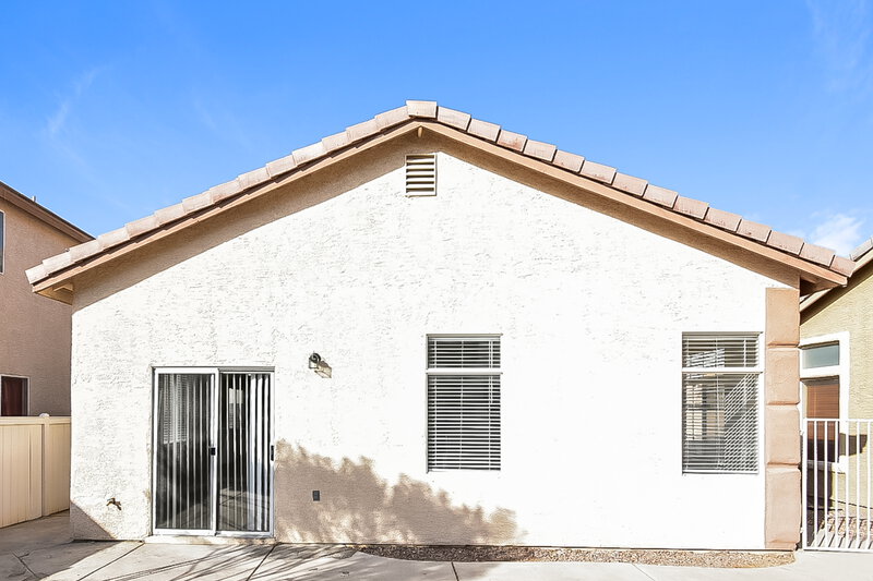 1,840/Mo, 4505 Dagnar Ct North Las Vegas, NV 89031 Rear View