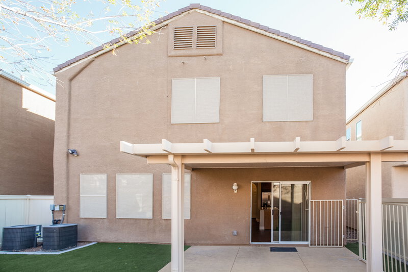 1,940/Mo, 8023 Maple Park St Las Vegas, NV 89131 Rear View