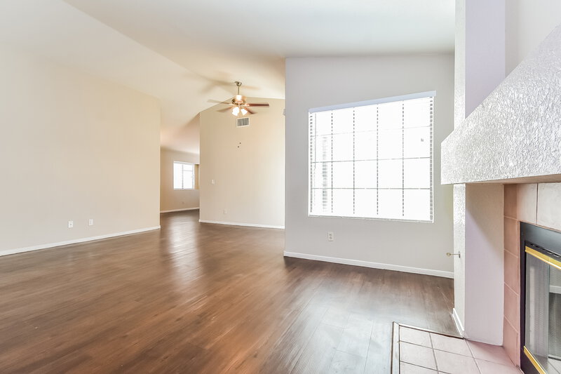 2,315/Mo, 2660 Storey Cir Henderson, NV 89074 Living Room View 2