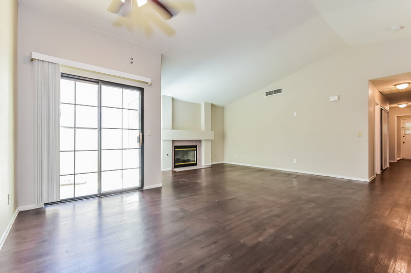 2,315/Mo, 2660 Storey Cir Henderson, NV 89074 Dining Room View