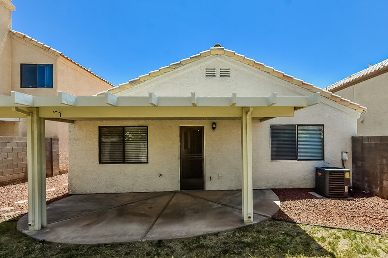 2,315/Mo, 2660 Storey Cir Henderson, NV 89074 Rear View 2