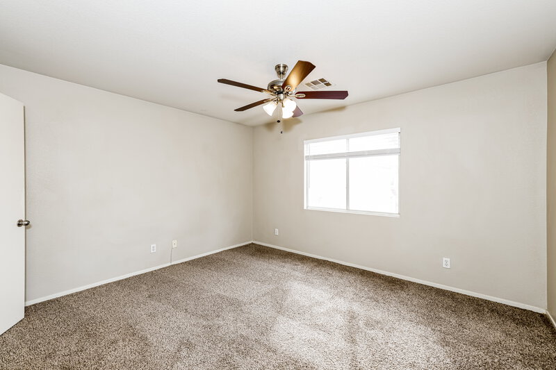 1,995/Mo, 1035 Sweeping Vine Ave Las Vegas, NV 89183 Main Bedroom View