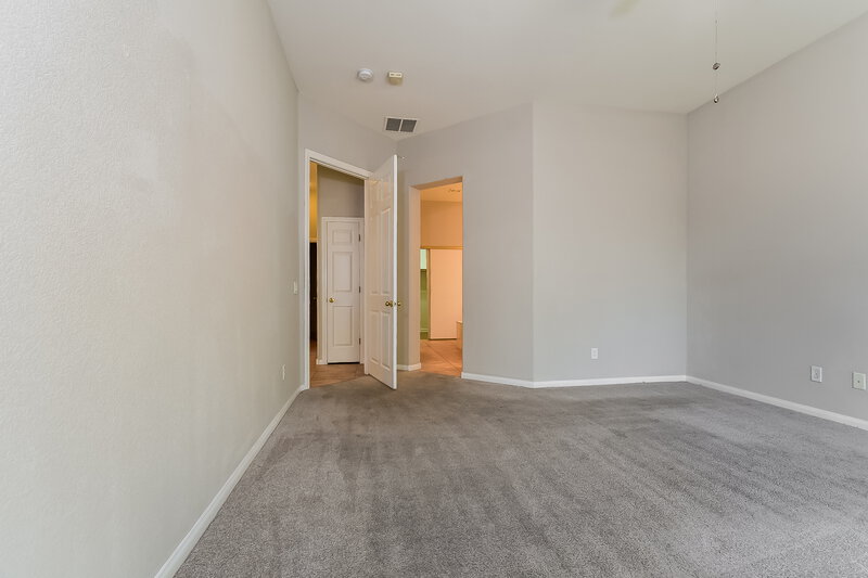 2,700/Mo, 10510 Eagle Nest St Las Vegas, NV 89141 Main Bedroom View 2