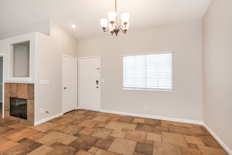 1,835/Mo, 2430 Inlet Beach Ct North Las Vegas, NV 89031 Dining Room View