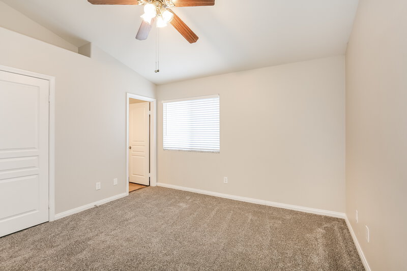 1,835/Mo, 2430 Inlet Beach Ct North Las Vegas, NV 89031 Main Bedroom View