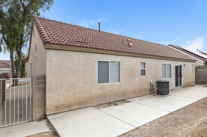 1,835/Mo, 2430 Inlet Beach Ct North Las Vegas, NV 89031 Rear View