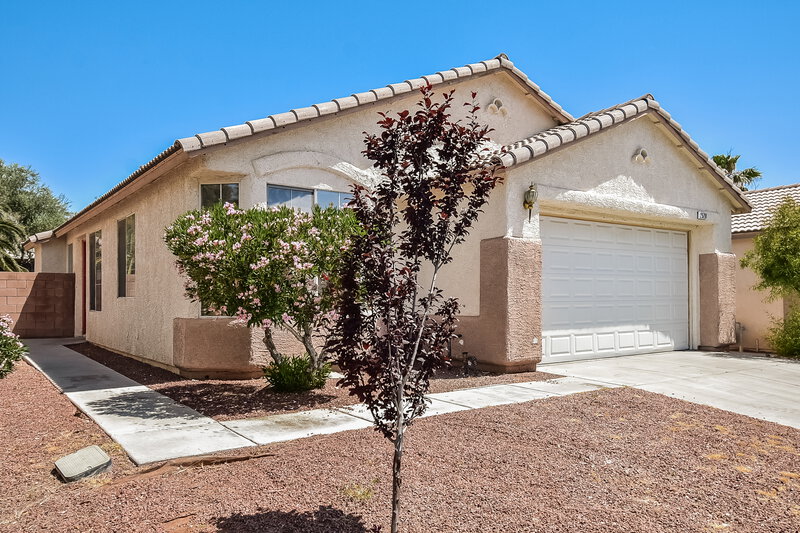 2,960/Mo, 2520 Bahama Point Ave North Las Vegas, NV 89031 Front View